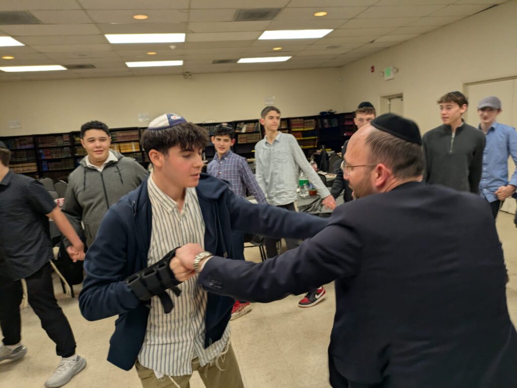 Chanukah Mesiba
