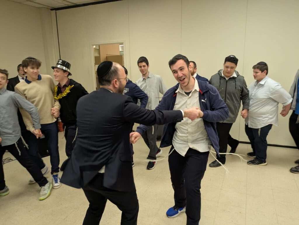 Chanukah Mesiba
