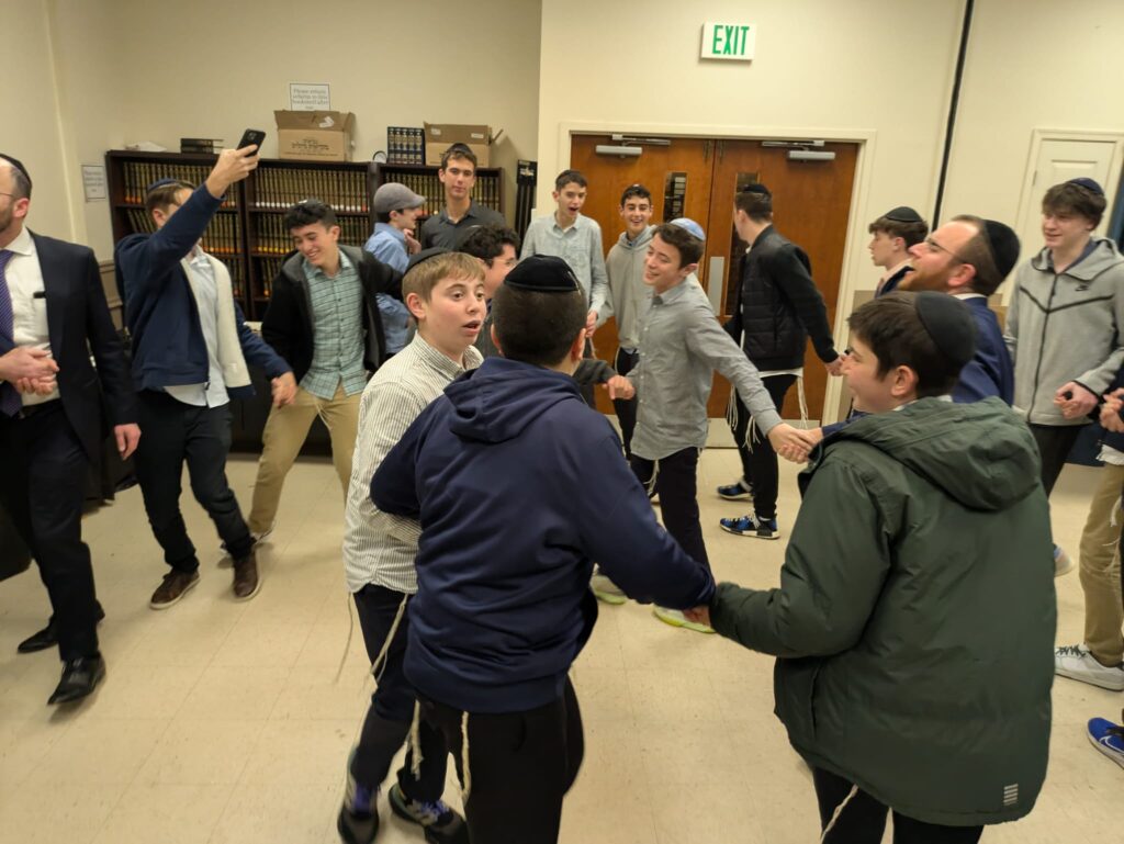 Chanukah Mesiba