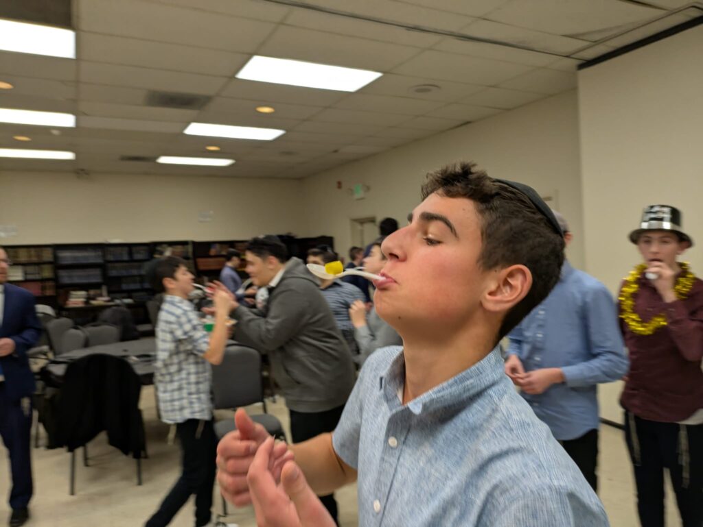 Chanukah Mesiba